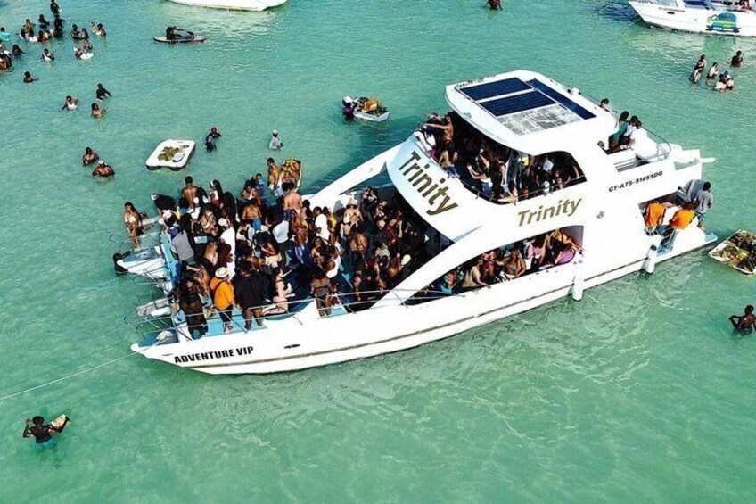 Punta Cana Hip Hop Party Boat with Open Bar, Snorkeling for Adult 5