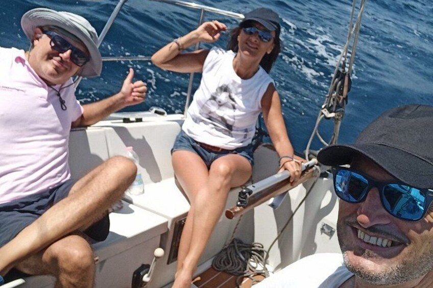 Day on a Sailing Boat in Procida 3