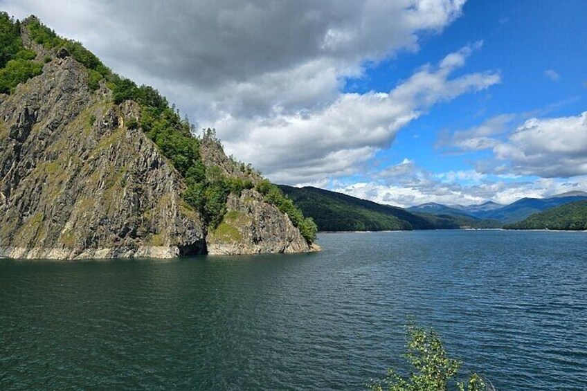 Discover Transfagarasan and Poenari in a Private Day Trip 1