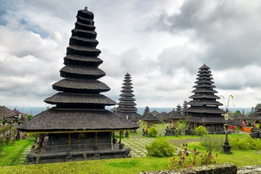 East Bali Tour: Mother Temple, Penglipuran and Tukad Cepung 2