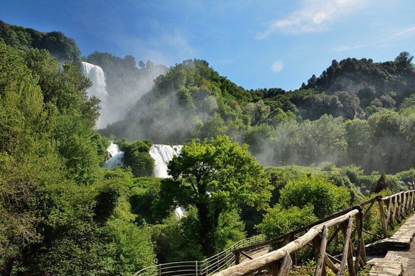 Marmore Falls and Medieval Narni Day Trip with Transport 3