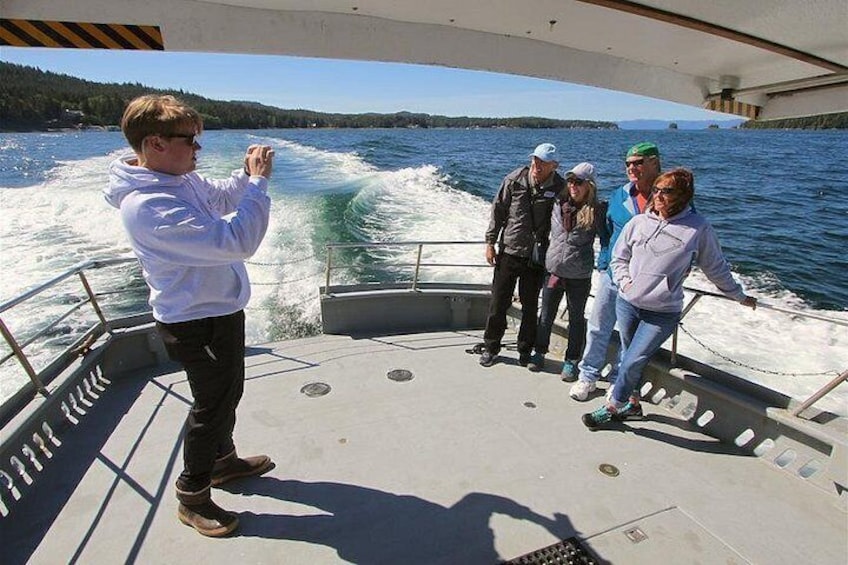 Hump Island Oyster & Kelp Farm with Tasting 4