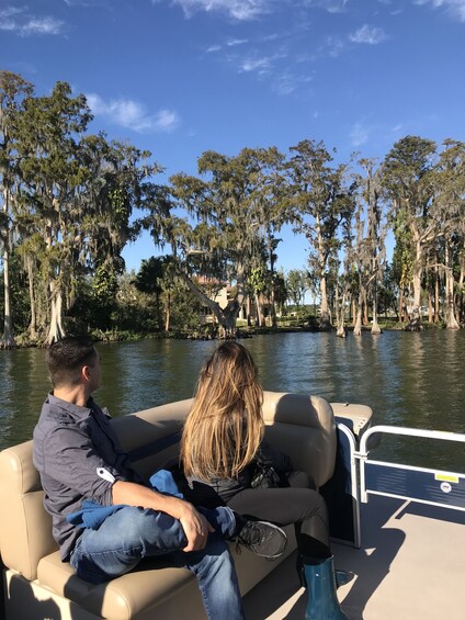 One hour Pontoon Boat Cruise of The Chain of Lakes