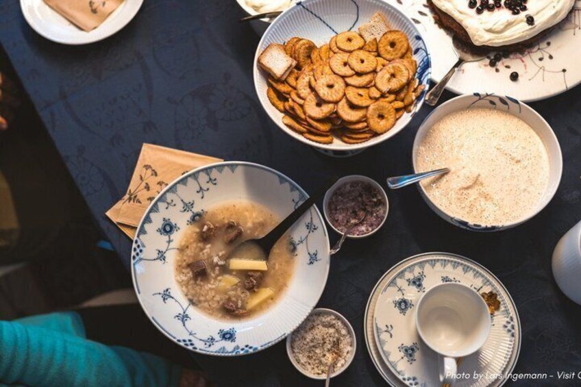 Nuuk Old Town Walk & Traditional Kaffemik with Locals 4