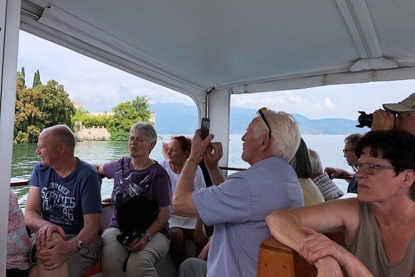 Punta San Vigilio & Sirmione - from Garda and Bardolino in a 4h guided cruise - Likegarda Tours 5