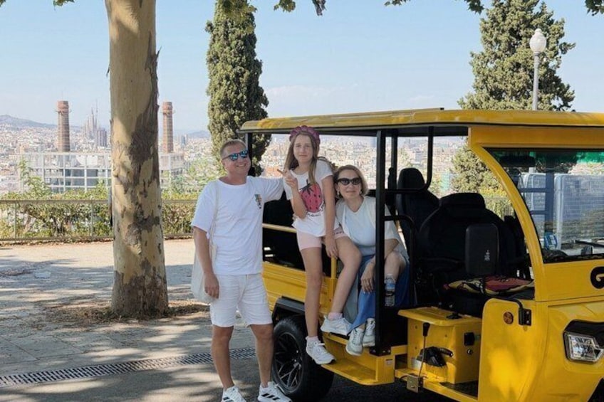 Experience Barcelona with Private Tuk Tuk Tour 5