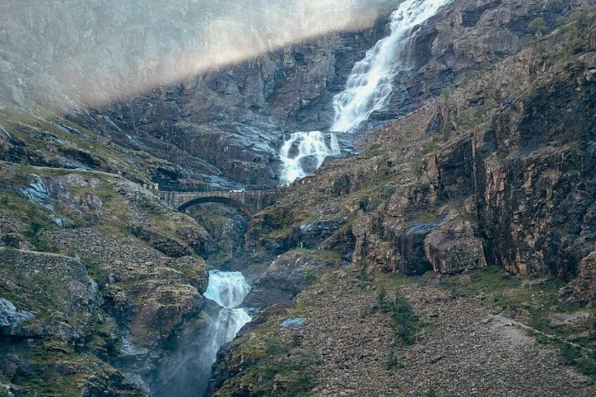 Sightseeing Tour in Trollstigen - Land of Trolls 2