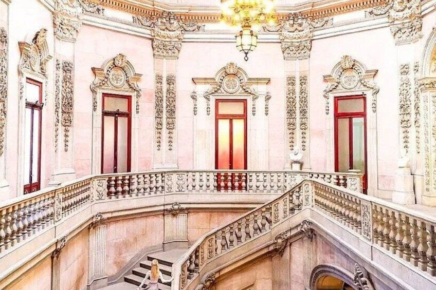 Guided Visit Porto Stock Exchange Palace and São Francisco Church 4