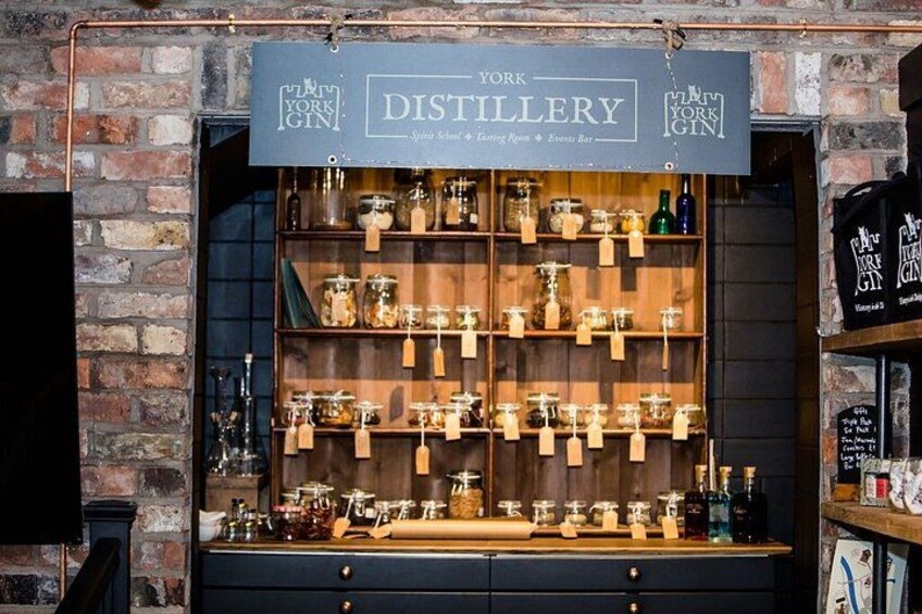 Craft Your Own Gin at York Distillery - Gin school with York Gin 2