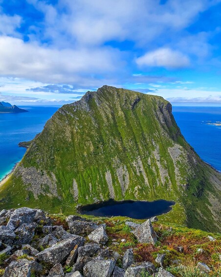Picture 16 for Activity Lofoten: Kayak to Haukland & Hike Mannen with Local Guide 2