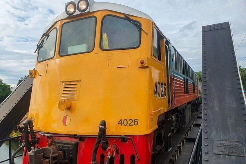 Kanchanaburi Private Tour: River Kwai & Death Railway Train Ride 3