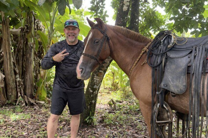 Horseback Riding Adventure in La Fortuna with River Crossings 4