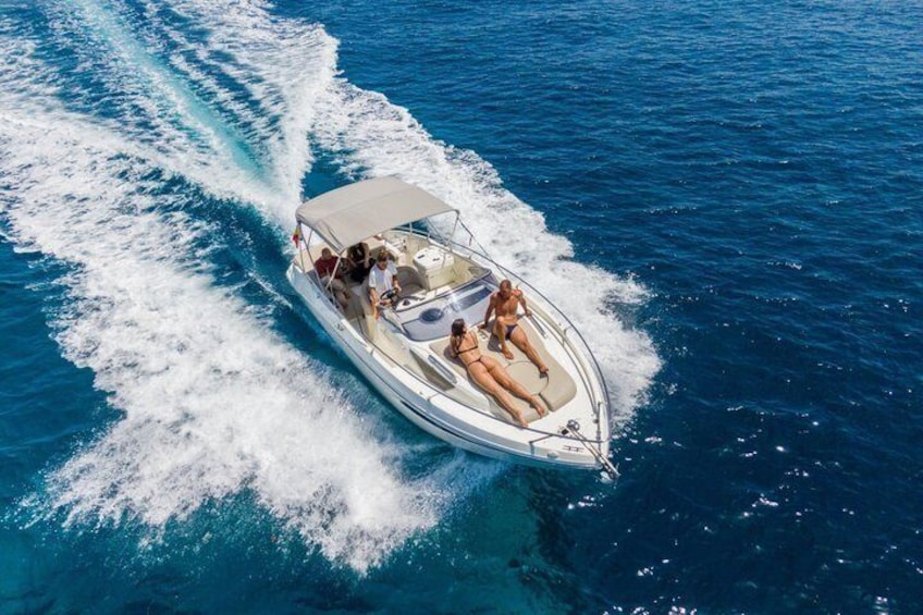 Private Boat Rental Sea Ray 295 for 10 People 8 Hours Ibiza-Formentera 4