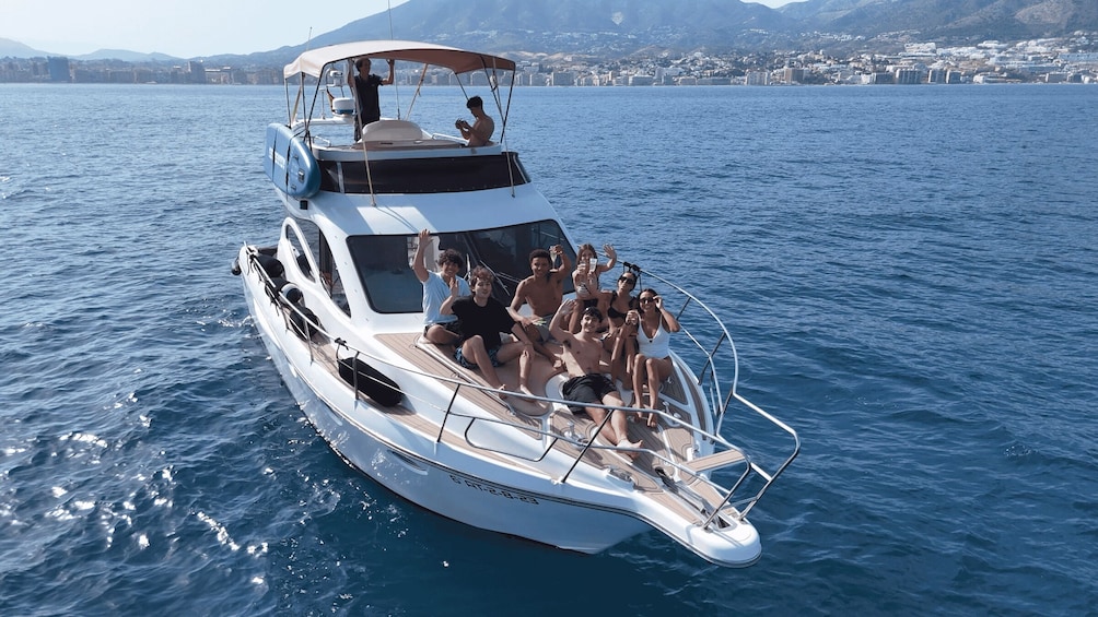 Private Yacht Charter from the harbor of Fuengirola with drink included 3