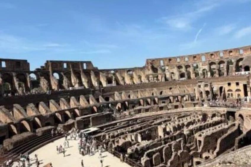 Colosseum Roman Forum and Palatine Hill Audio Guide. 4