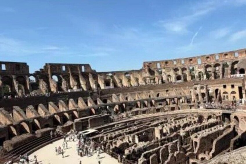 Colosseum Roman Forum and Palatine Hill Audio Guide. 2
