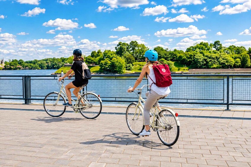 Picture 4 for Activity Krakow Bike Tour: Old Town & Kazimierz Guided (2h or 4h) 2