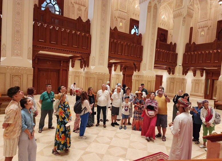 Picture 1 for Activity 4 Hours Shared Muscat City Highlights Tour with Transfers 4