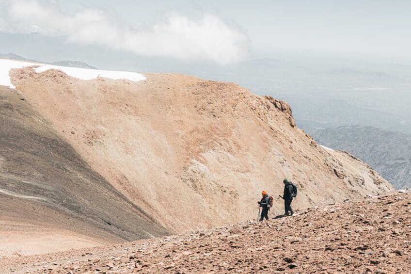 Cerro El Pintor Winter Climb 7 Hour Mountain Adventure 4