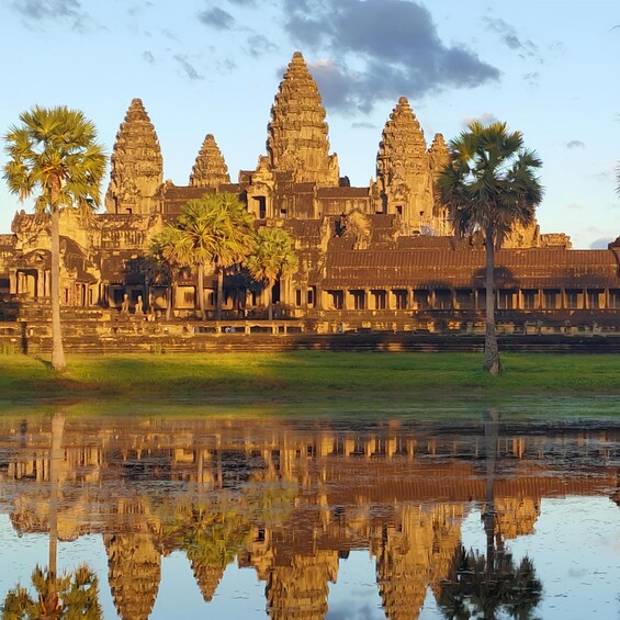 Picture 19 for Activity Angkor: 2-Day Private Tour in Spanish – Secret Temples and Banteay Srei 3