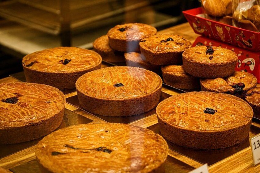 Bayonne Food Tour : Chocolate, Ham & Basque Specialties 5