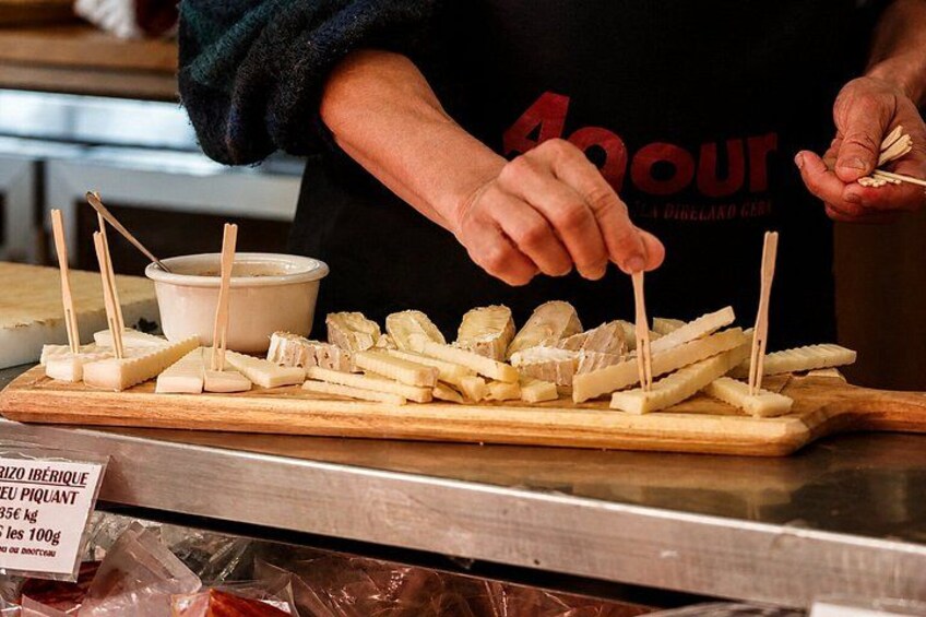 Bayonne Food Tour : Chocolate, Ham & Basque Specialties 2