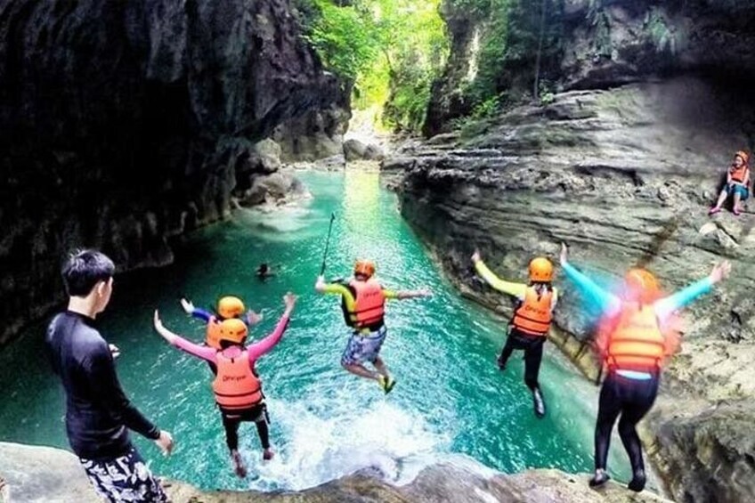 Kawasan Falls Canyoneering w/ Lunch & Transfers from Cebu City 2
