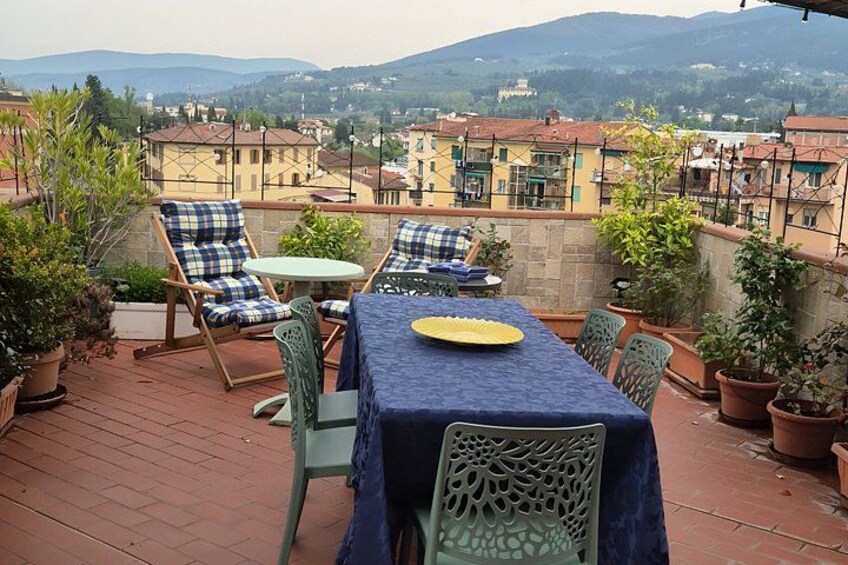 Create Your Own Perfume and Rooftop Aperitivo in Florence 5