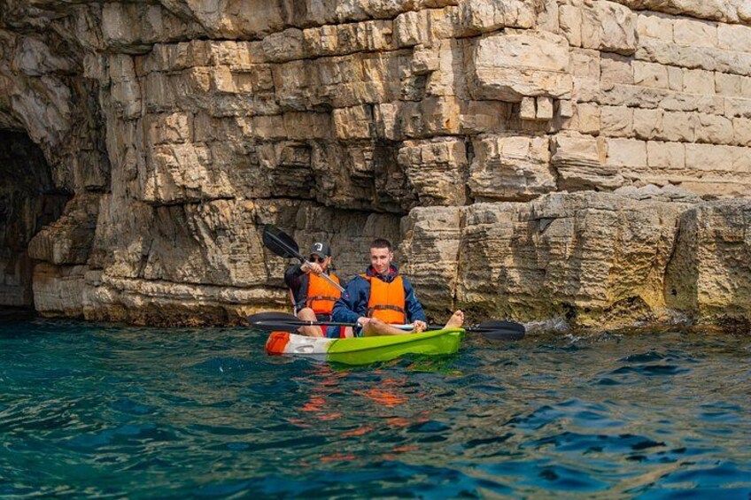 Pula Kayak Tour Snorkeling Cliff Jump and Swim 4