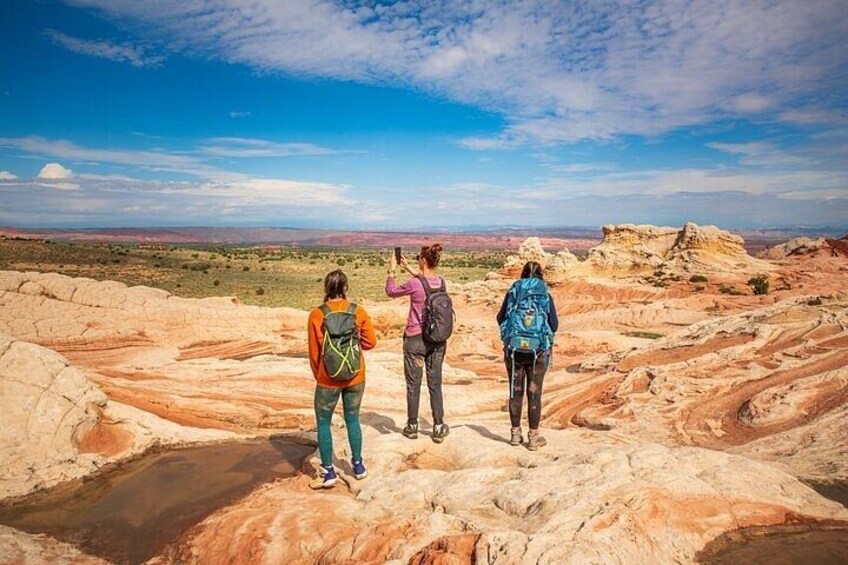 Private Guided Full Day Vehicle Tour to White Pocket 3