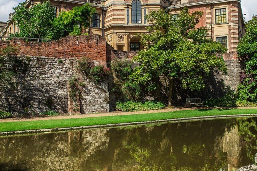 Eltham Palace and Gardens Admission Ticket 4