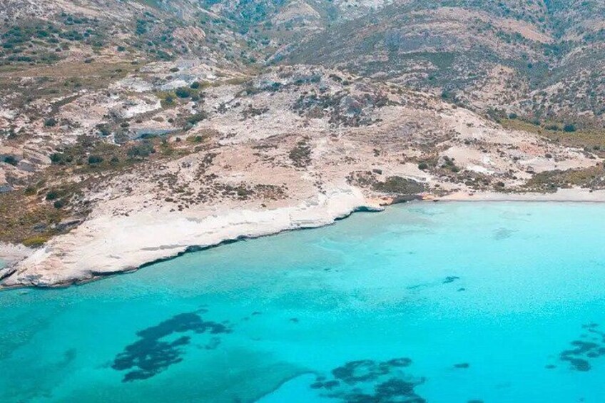 Milos: Private Half-Day Speedboat Charter with Skipper and Snacks 2
