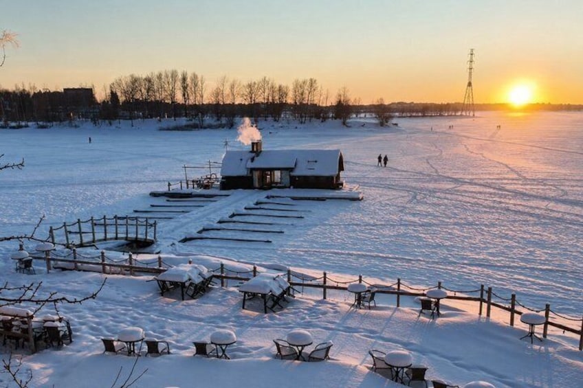 Helsinki: Rustic Floating Sauna Cottage Experience - Guided 1