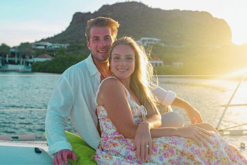 Curacao Private Romantic Sunset Sailing Tour for 2 3