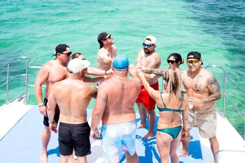 Private Boat Tour in Punta Cana with Open Bar, Snorkeling & swimm 3