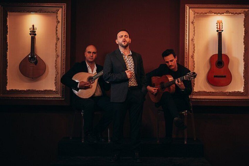 Downtown Lisbon Fado Show with Wine 2