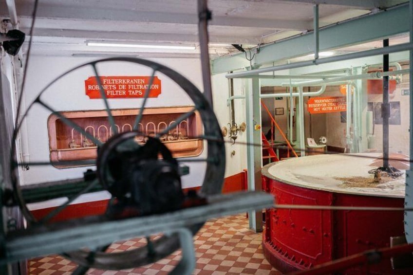 Immersive Brewery Tour with Beer Tastings - Brussels Area 4