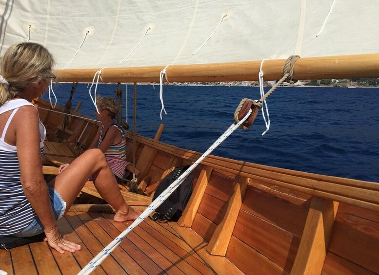 Picture 19 for Activity Vis Island: Traditional sailing with historic Falkuša boat 3