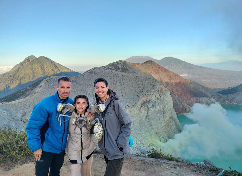 Banyuwangi: Mount Ijen Sunrise Hike with Pickup & Gear 1