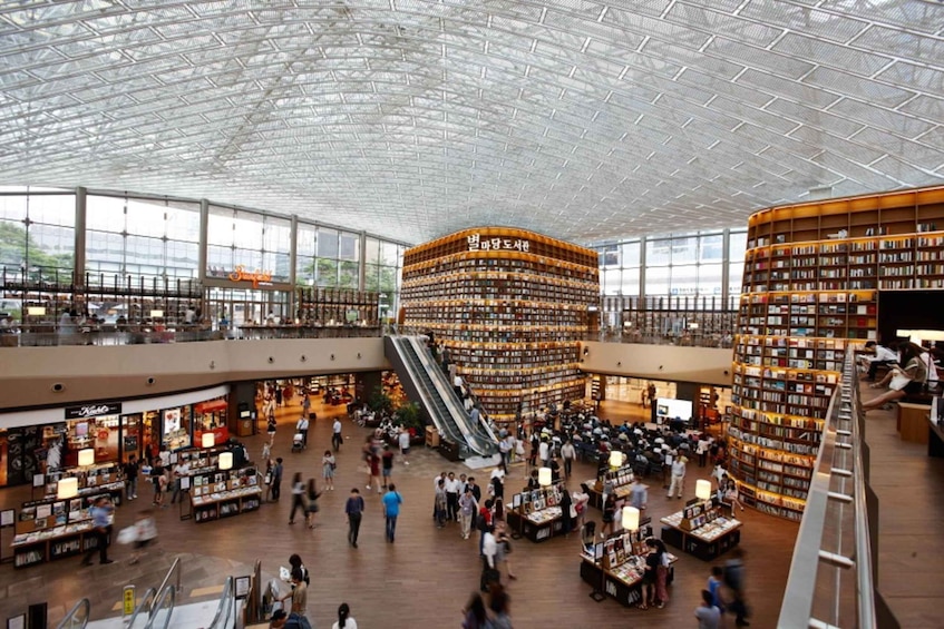 Picture 8 for Activity Private Incheon Airport Transfer + Seoul City Tour 1/2 Days 3