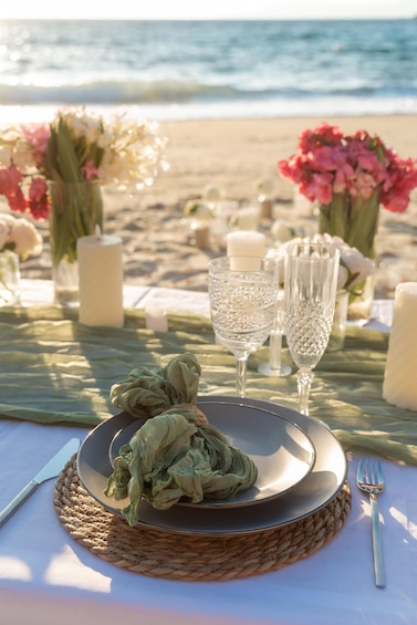 Picture 6 for Activity Mykonos: Luxury Sunset Picnic with Wine & Sea Views 2