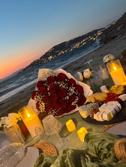 Picture 46 for Activity Mykonos: Luxury Sunset Picnic with Wine & Sea Views 4