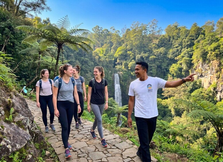 Jakarta to Bandung: Whoosh Train, Waterfall & Floating Mkt 4