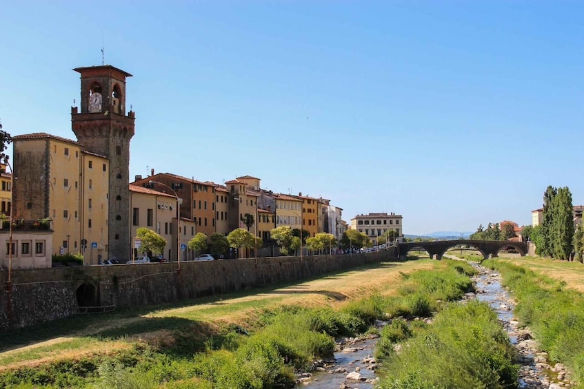 Picture 3 for Activity Pescia: urban trekking between the river and the hills surrounding it 1