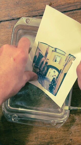 Picture 4 for Activity Polaroid Emulsion Lift creative photography in Florence 2
