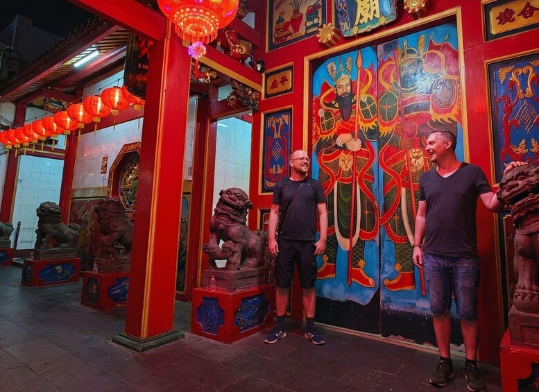 Picture 11 for Activity Jakarta Chinatown Glodok Food Tour And Kota Tua Night Walk 5