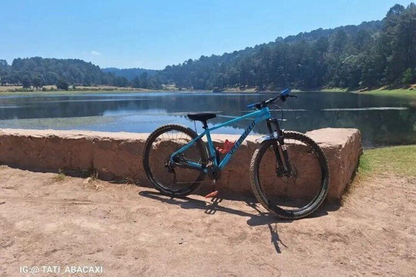 Mountain Bike Adventure in Valle de Bravo with Local Guide 5