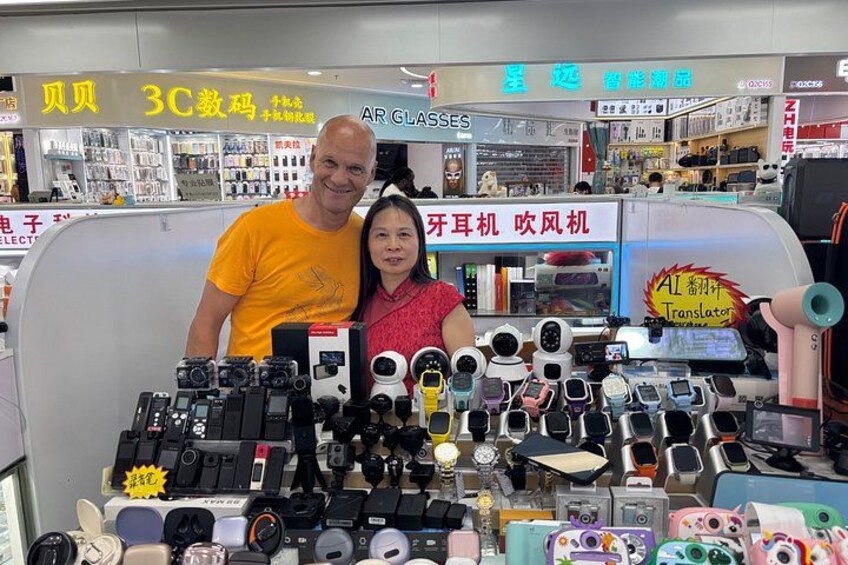 From Hong Kong: Shenzhen Technology Day Tour with Robotaxi 2