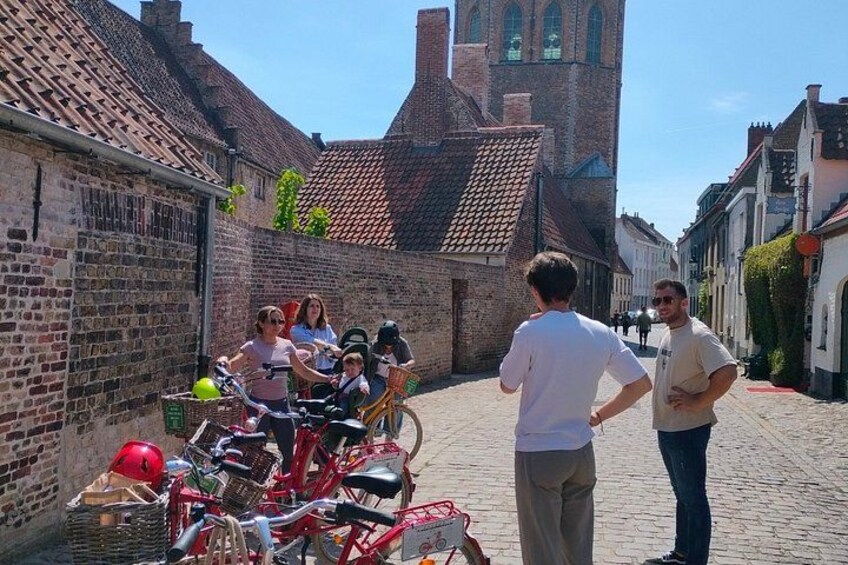 Bruges Private Guided Retro Biketour, Highlights & Hidden Gems 5