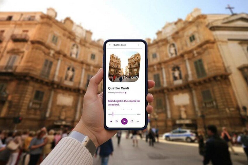 A person holding a smartphone displaying a photo of a historic building with a caption 'Quattro Canti' and a timer set for 30 seconds. 4